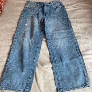 Light wash jeans